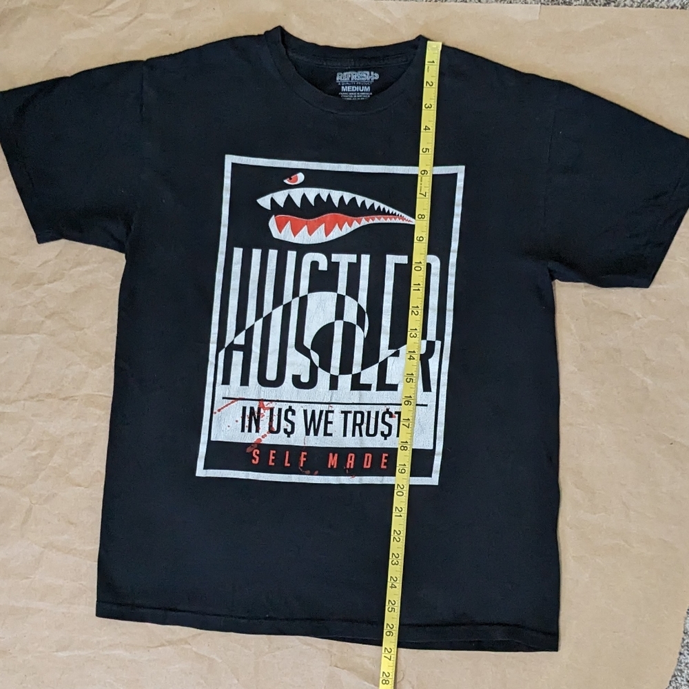 Hustler - Picture 2 of 4